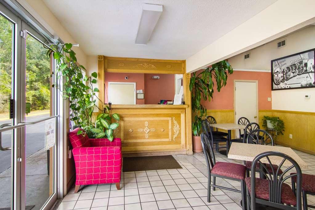 Americas Best Value Inn Darien Interior foto